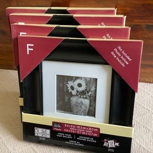 Studio Decor square Picture frames; set of 4